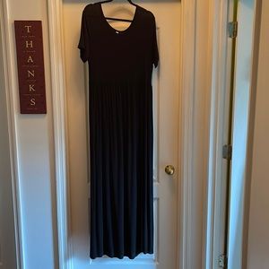 Black Short Sleeve Maxi Dress 2XL w/Pockets